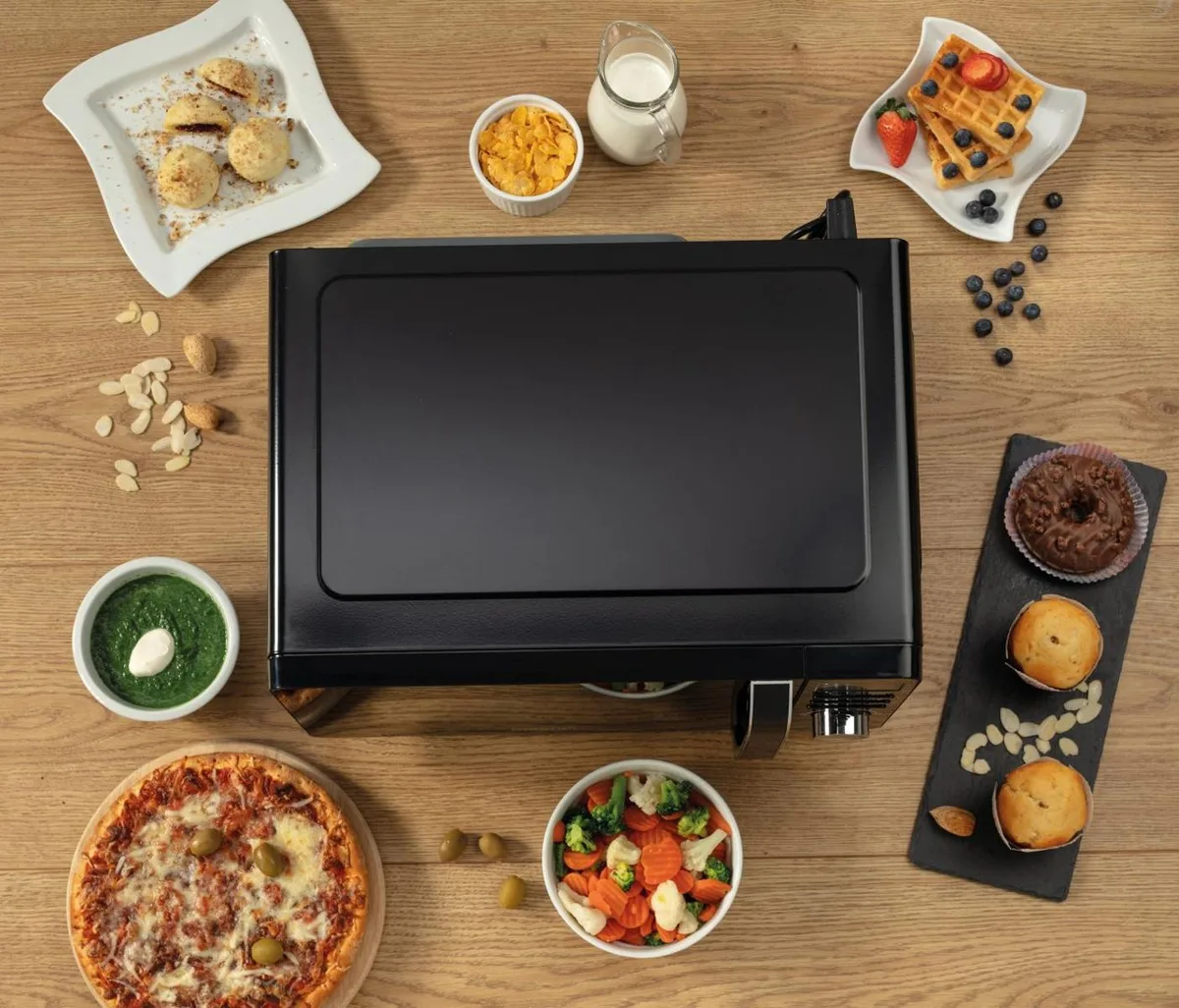 Мікрохвильова піч Gorenje 20 л 700 Вт Чорна