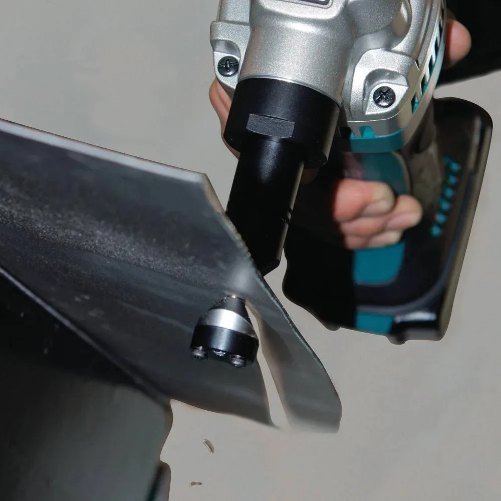 Акумуляторні висічні ножиці Makita DJN161Z LXT 18В, 1900 ходів/хв, для сталі до 1.6 мм, вага 2.2 кг, без акумулятора та зарядного