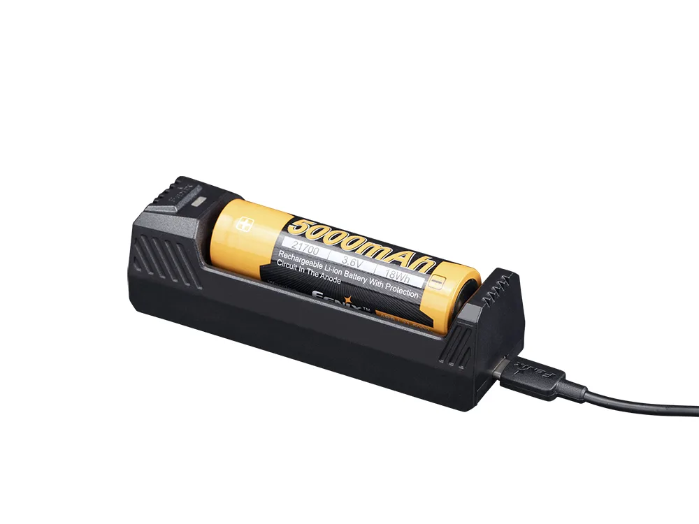 Зарядний пристрій Fenix USB Type-C 18650 21700 26650 чорний