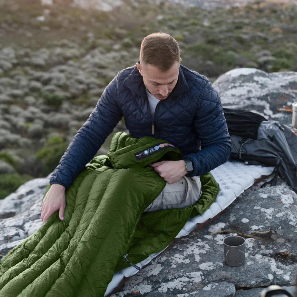 Спальний мішок Naturehike нейлон 190х72 см зелений