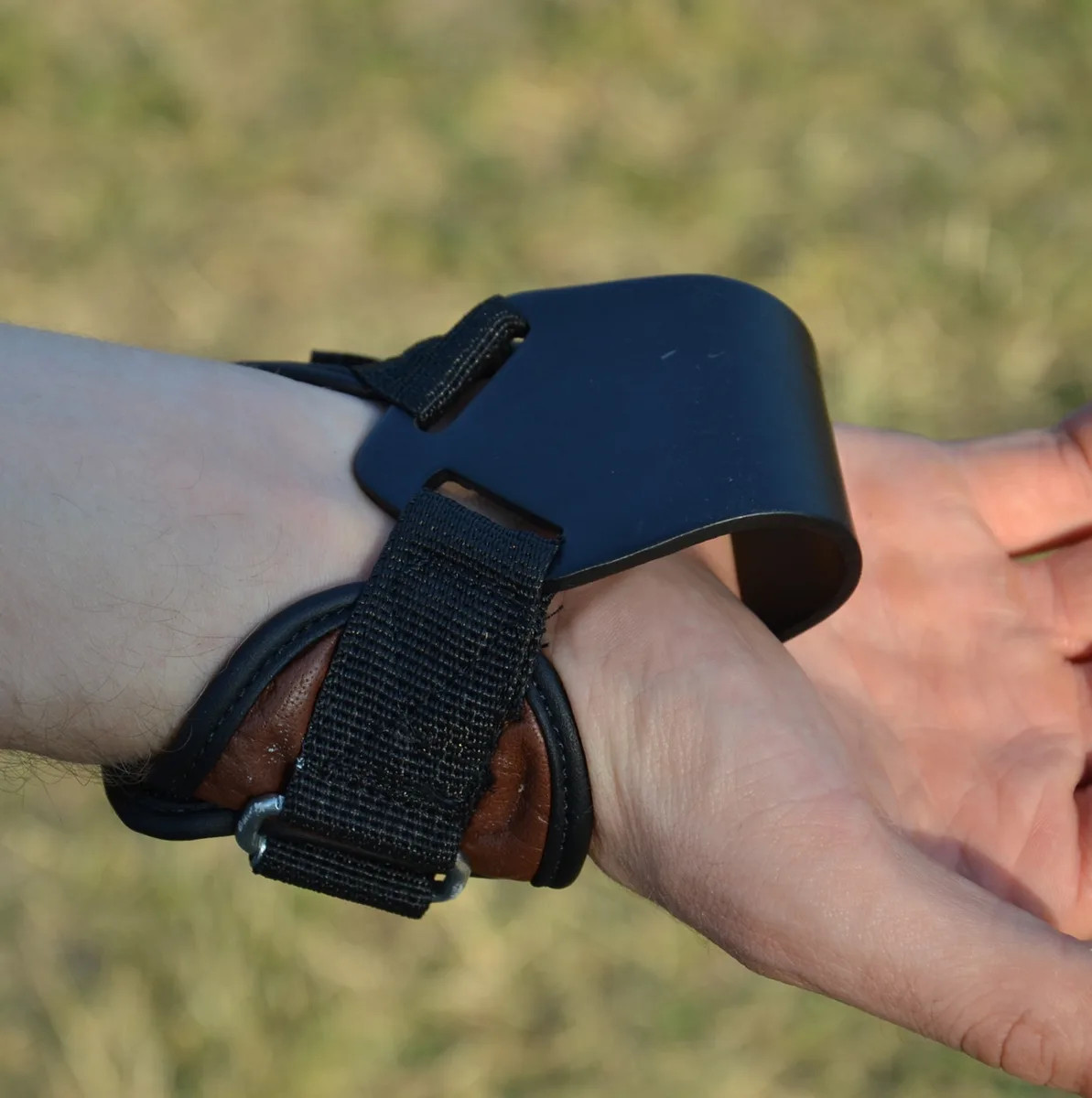 Гаки для тяги Active Point натуральна шкіра XL коричневі