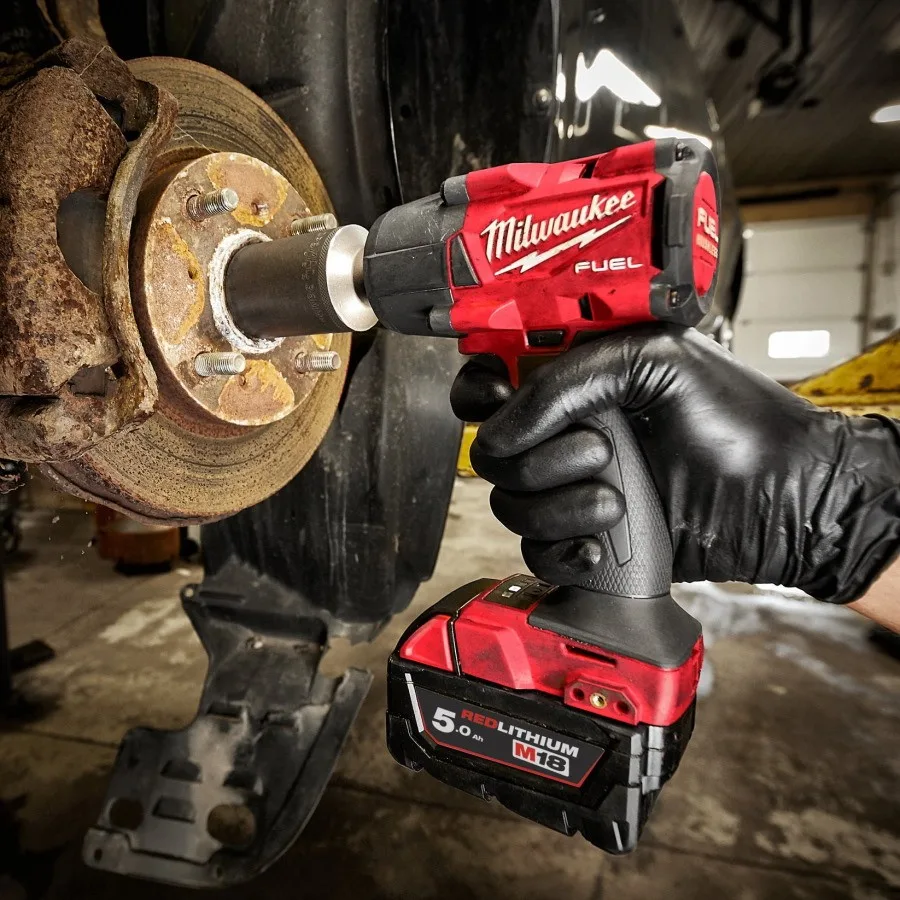Акумуляторний ударний гайковерт Milwaukee M18 FMTIW2F12-0X 18В, 881Нм, 0-1325 об/хв, 1/2", кейс, 2.3 кг, без батареї та зарядного