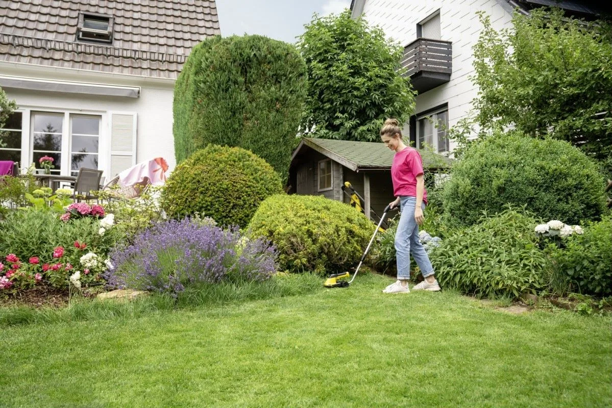 Ножницы аккумуляторные для газона Karcher GSH 2 Plus
