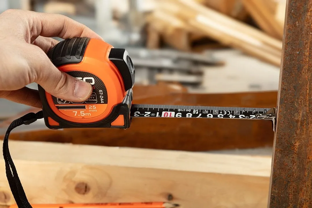 Рулетка Neo Tools Ultra Black, 7.5м x 25мм, з механізмом фіксації, магнітним наконечником.