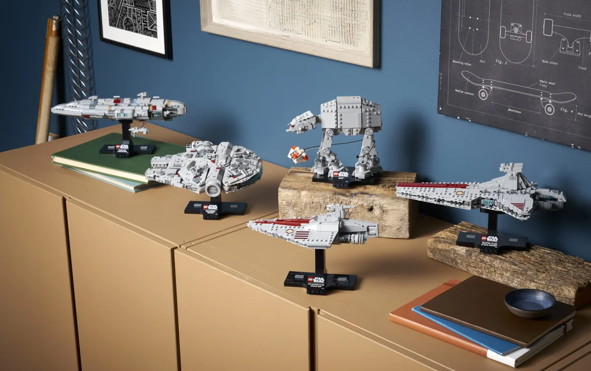 Конструктор LEGO Star Wars Зоряний крейсер класу «Венатор»