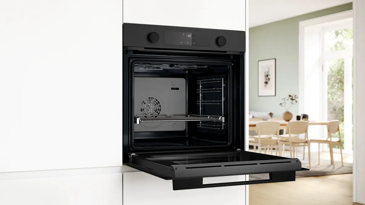 Электрический духовой шкаф Bosch, 76 л, класс энергопотребления A, с дисплеем, конвекционным нагревом и телескопическими направляющими, темно-серого цвета