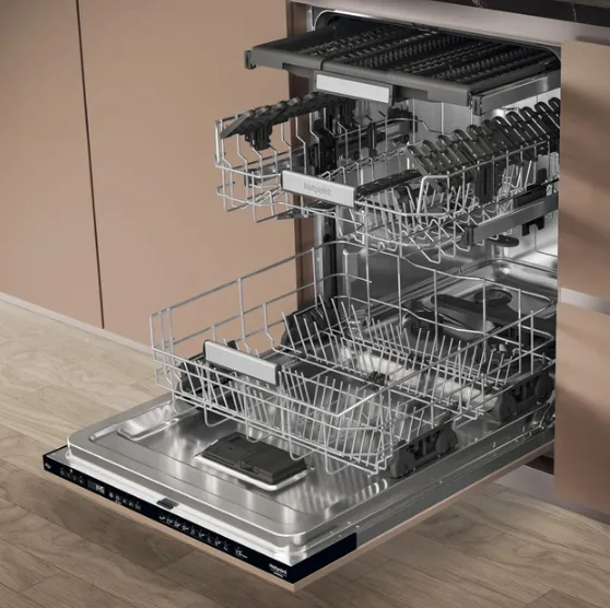 Посудомийна машина Hotpoint Ariston вбудовувана електронна нержавіюча сталь 59,8х82х55,5 см чорна