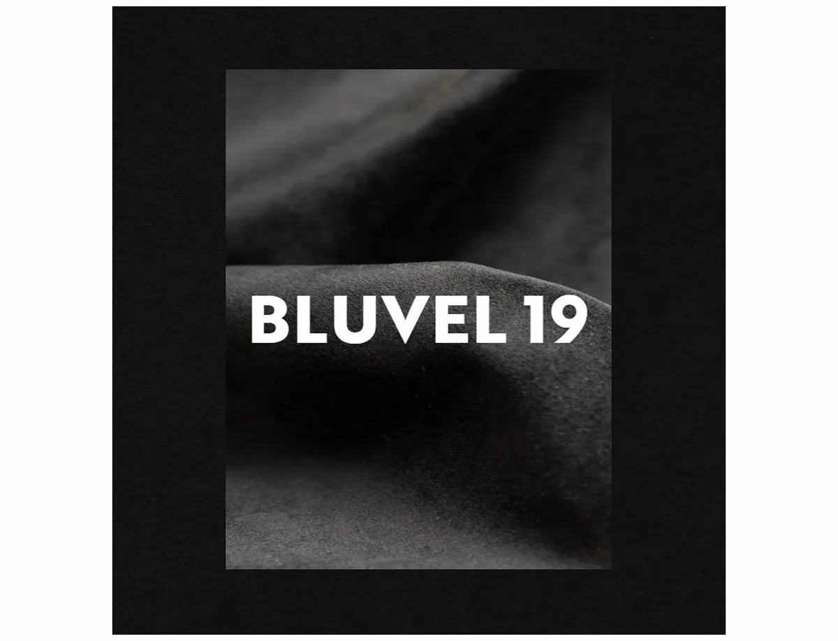 Стілець DAREN VELVET чорний 45х45х85 см велюр чорний каркас