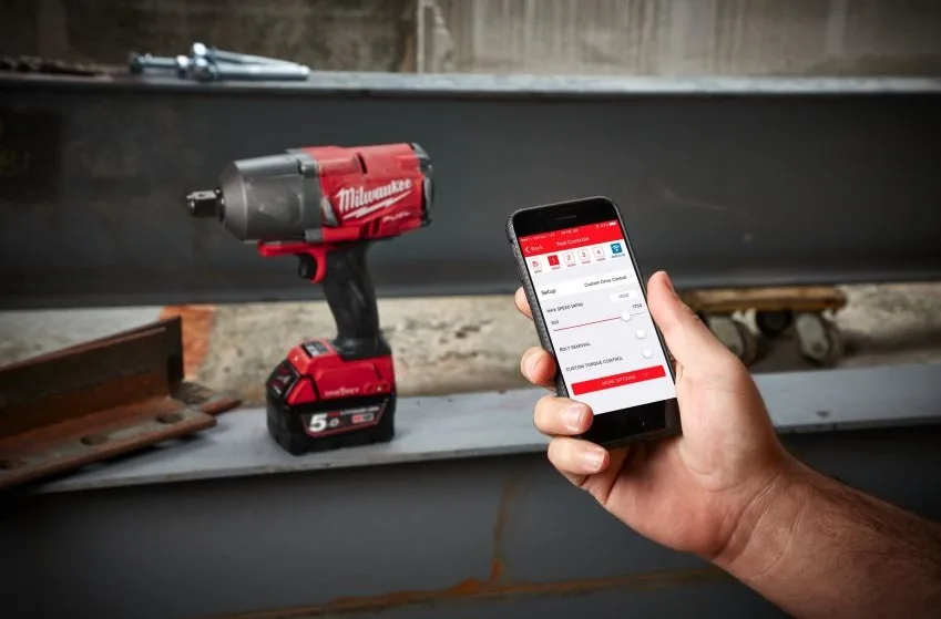 Акумуляторний ударний гайковерт Milwaukee M18 ONEFHIWF34-0X 18В, 2034Нм, 0-1800об/хв, 3/4", кейс, 3.5кг, без батареї