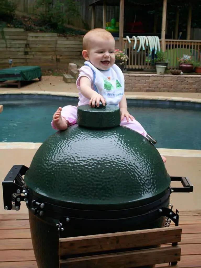 Печь основа для гриля Big Green Egg керамическая M зеленая