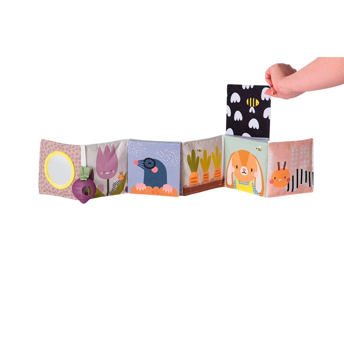 Развивающая книжка-раскладушка Taf Toys комбинированные материалы 26х4х27 см