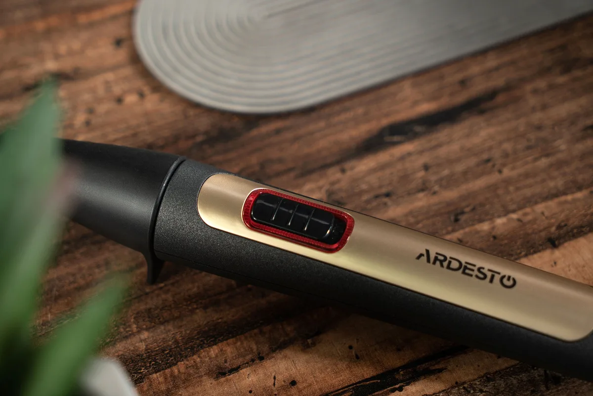 Плойка ARDESTO HC-726G, 35Вт, D-13mm, для создания афрокудров, с керамическим покрытием, черного цвета, с температурой более 200°C