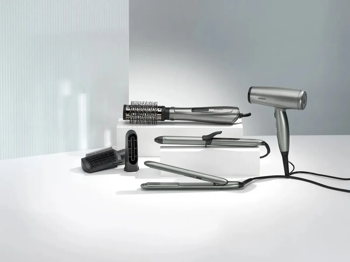 Плойка Babyliss Xanadu, 46Вт, 6 температурних режимів, діаметр 25 мм, 160-210°C, металевий корпус, сірий.