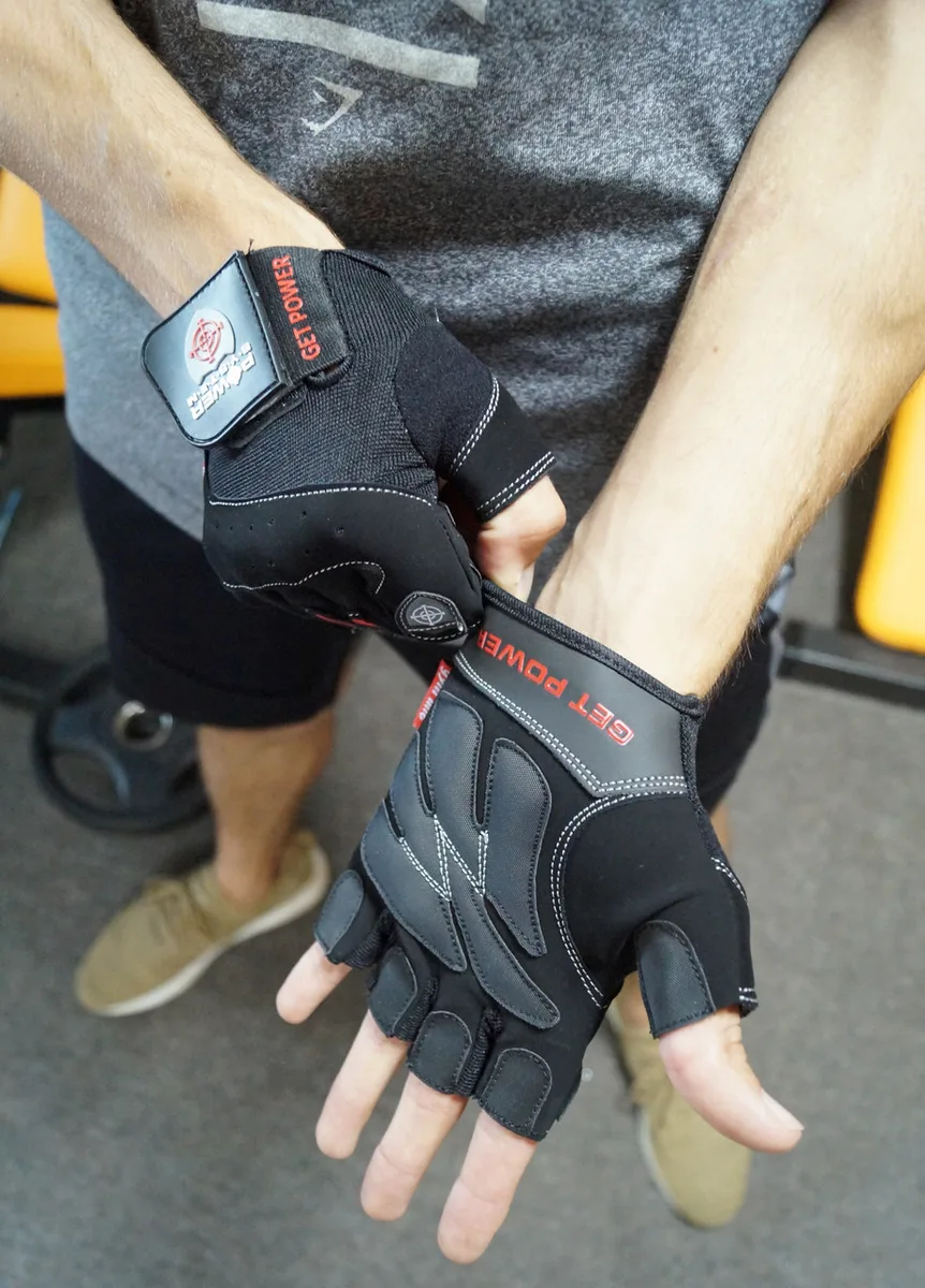 Перчатки для фитнеса Active Point искусственная кожа L черные