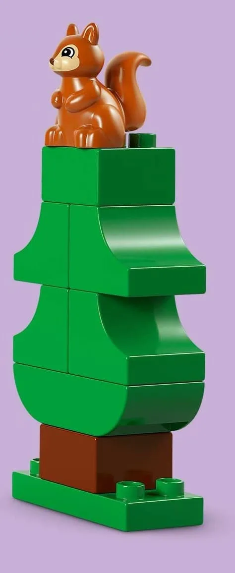 Конструктор LEGO DUPLO Town Пожежна машина зі шлангом і пожежником