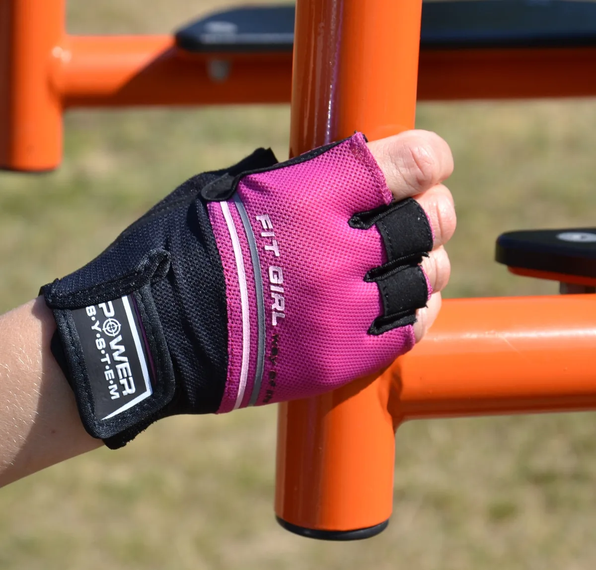 Перчатки для фитнеса Active Point искусственная кожа S розовые