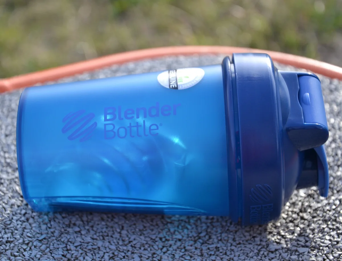 Шейкер спортивний BlenderBottle Tritan 590 мл Синій
