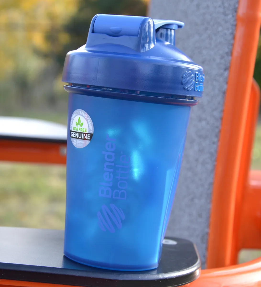 Шейкер спортивний BlenderBottle Tritan 590 мл Синій