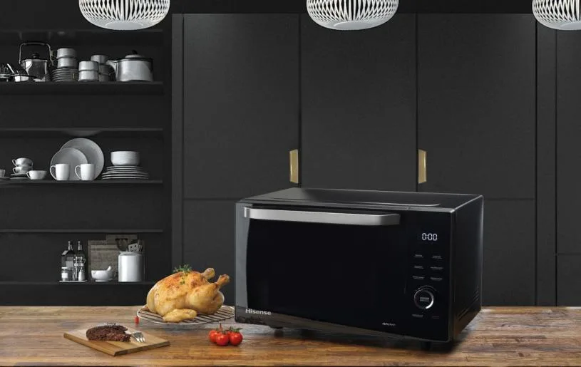 Мікрохвильова піч Hisense чорна 30 л з конвекцією і грилем 1000 Вт