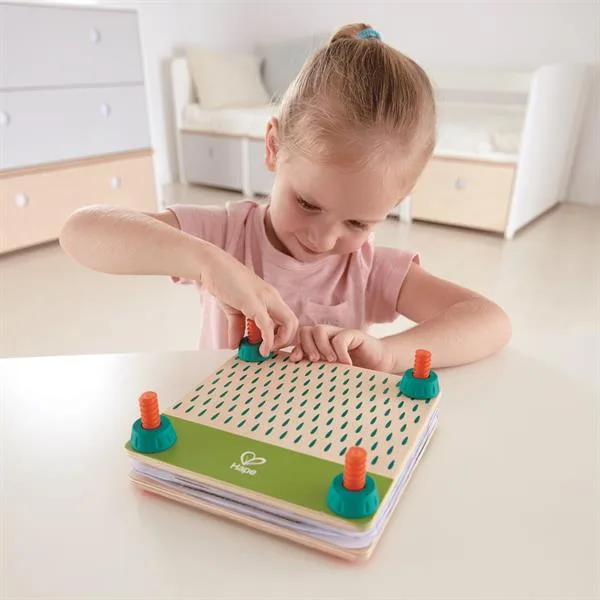 Прес для квітів Hape Nature Fun різнокольоровий 7,7х18,7х18,7 см