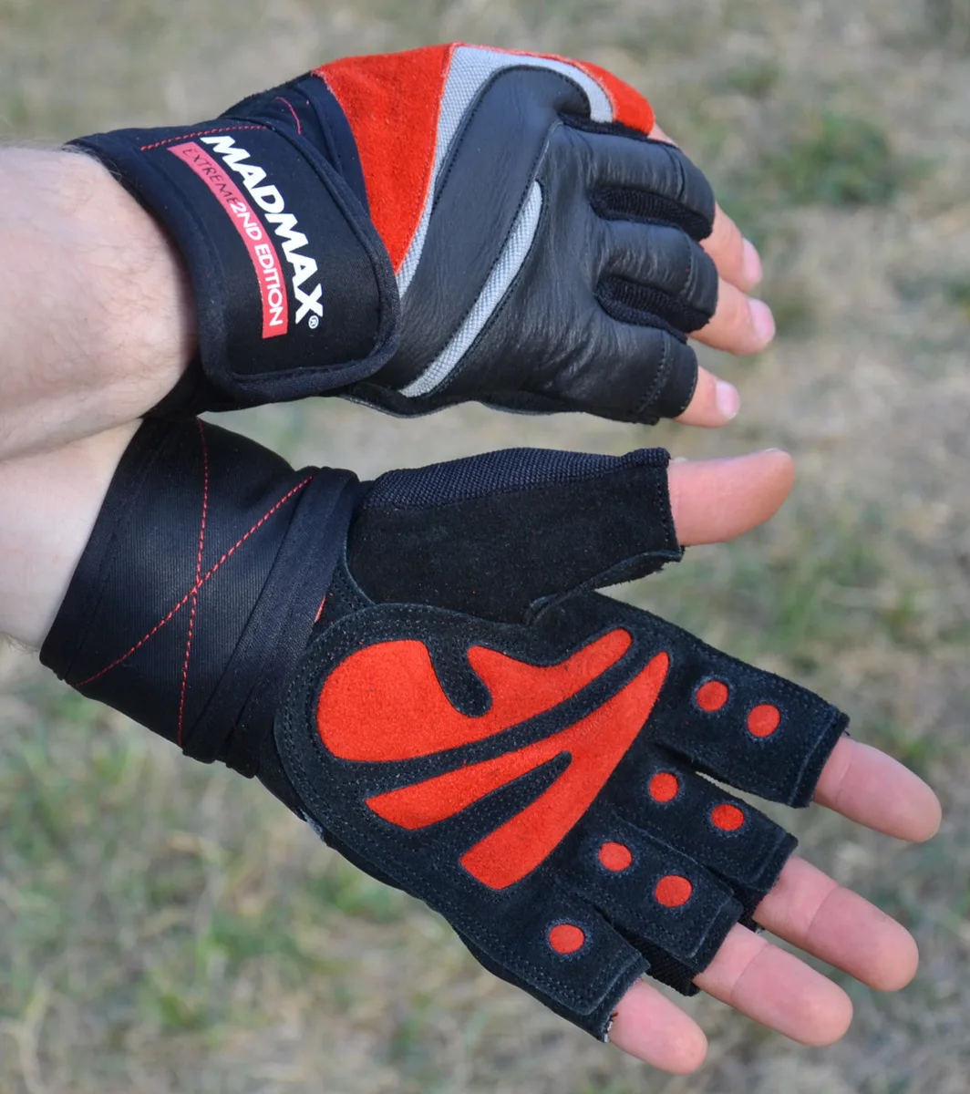 Рукавички для фітнесу MadMax шкіра S чорні червоні