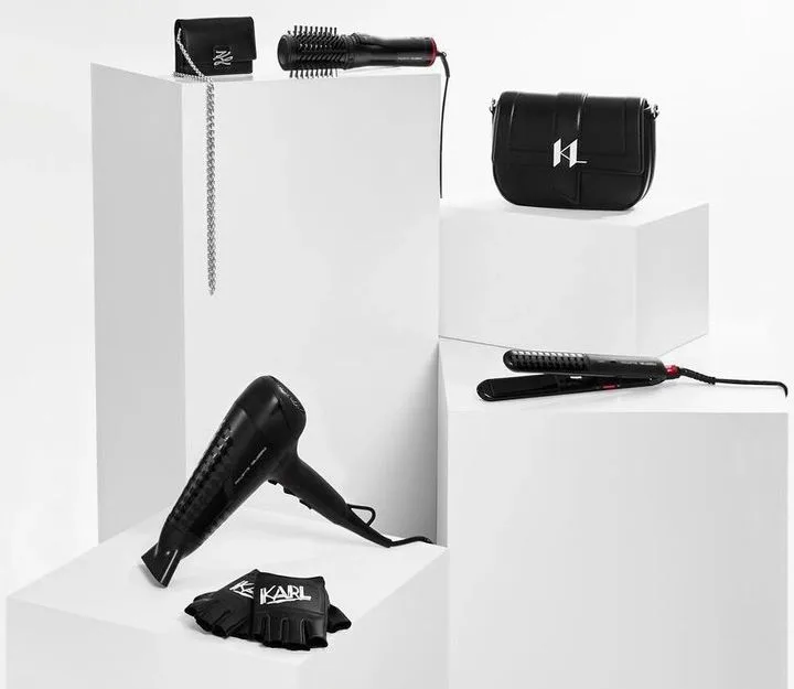 Фен Rowenta Studio Dry x Karl Lagerfeld, 2100Вт, 3 швидкості, холодний обдув, чорний.