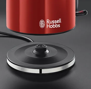 Електрочайник Russell Hobbs Colours Plus 1.7л, металевий, червоний з чорними елементами.