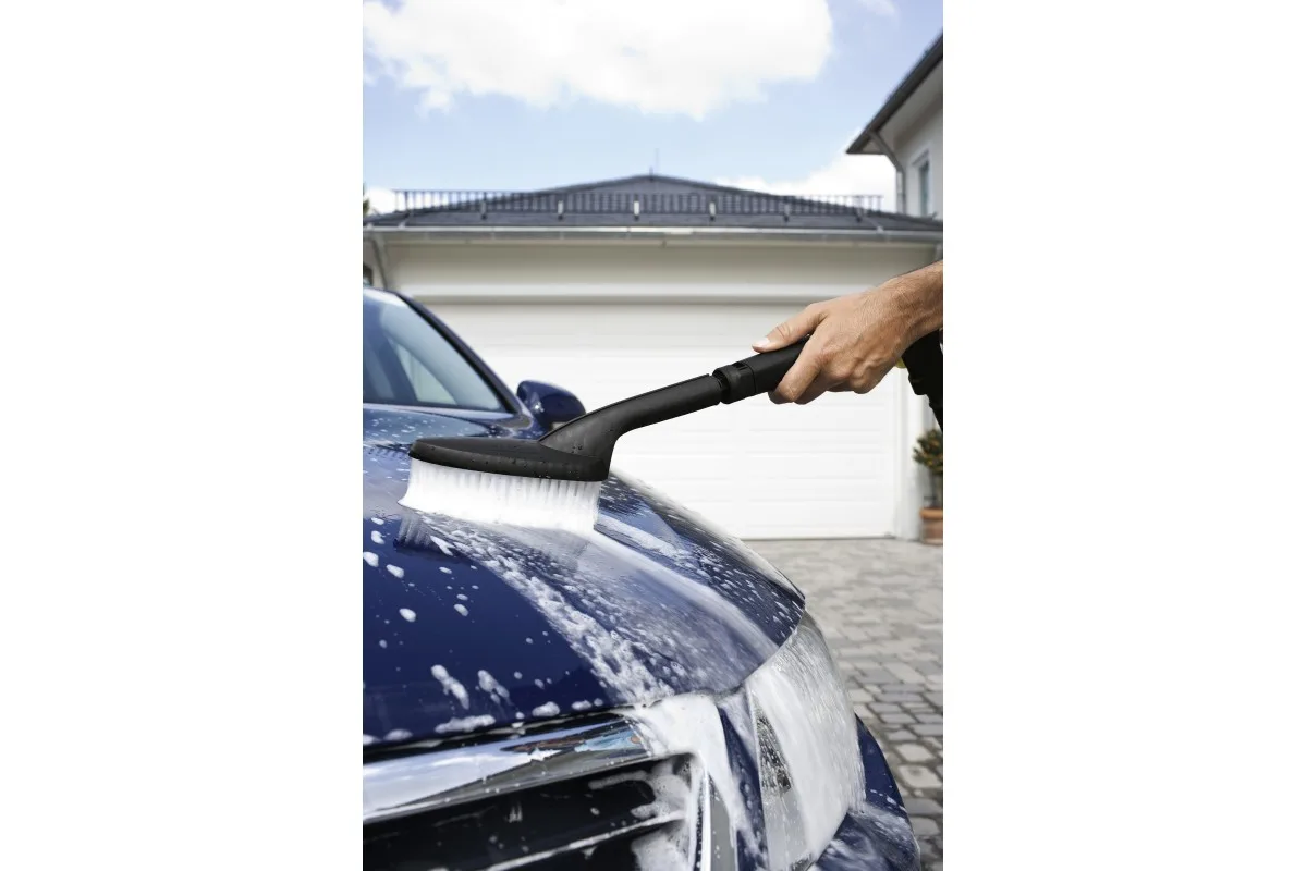 Високопродуктивна мийка під тиском Karcher K Silent Anniversary Edition, 1800 Вт, 130 бар, 420 л/год, шланг 6 м, вага 5 кг.
