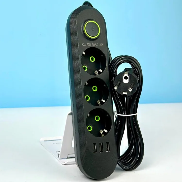 Сетевой фильтр черный 3 м 3 розетки 3USB 2500W