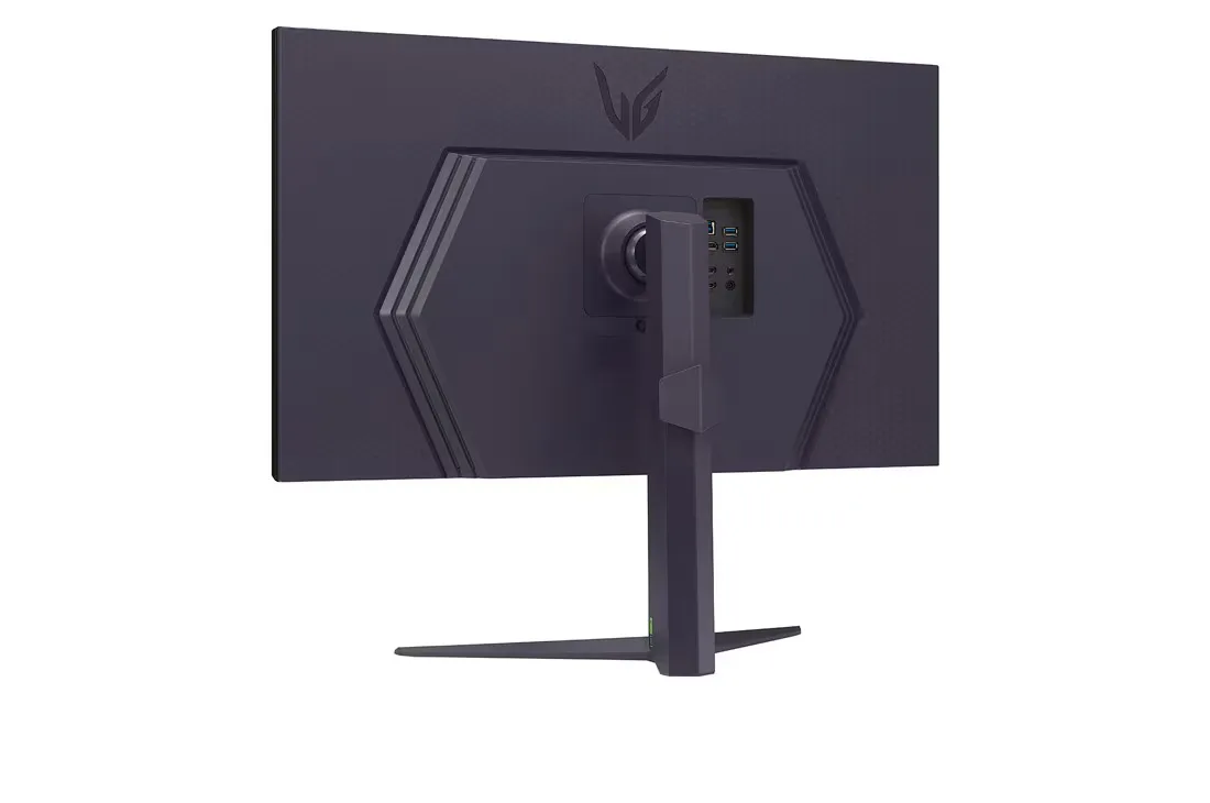 Монітор LG 31.5" 32GS85Q-B 2xHDMI, DP, USB, Audio, NanoIPS, 2560x1440, 180Hz, 1ms, DCI-P3 98%, G-SYNC, FreeSync, Pivot, HDR10