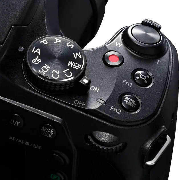 Цифрова дзеркальна фотокамера Panasonic 18 9 МП 4К 1/2 3 дюйма Чорна