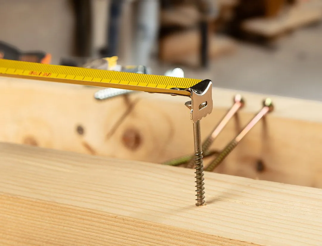 Рулетка Neo Tools, 5м x 25мм, з механізмом фіксації змотування.