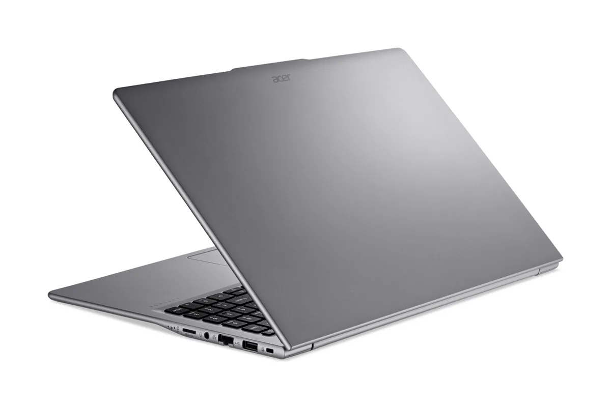 Ноутбук Acer 15.6" IPS SSD 512 ГБ 16 ГБ DDR5 сірий