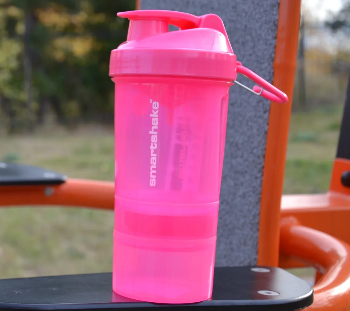 Шейкер спортивний SmartShake пластик 600 мл Рожевий