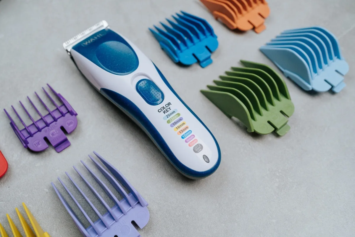 Набор для стрижки WAHL Color Pro беспроводной, сетевой + аккумуляторный, расческа, ножницы, нержавеющая сталь, синий