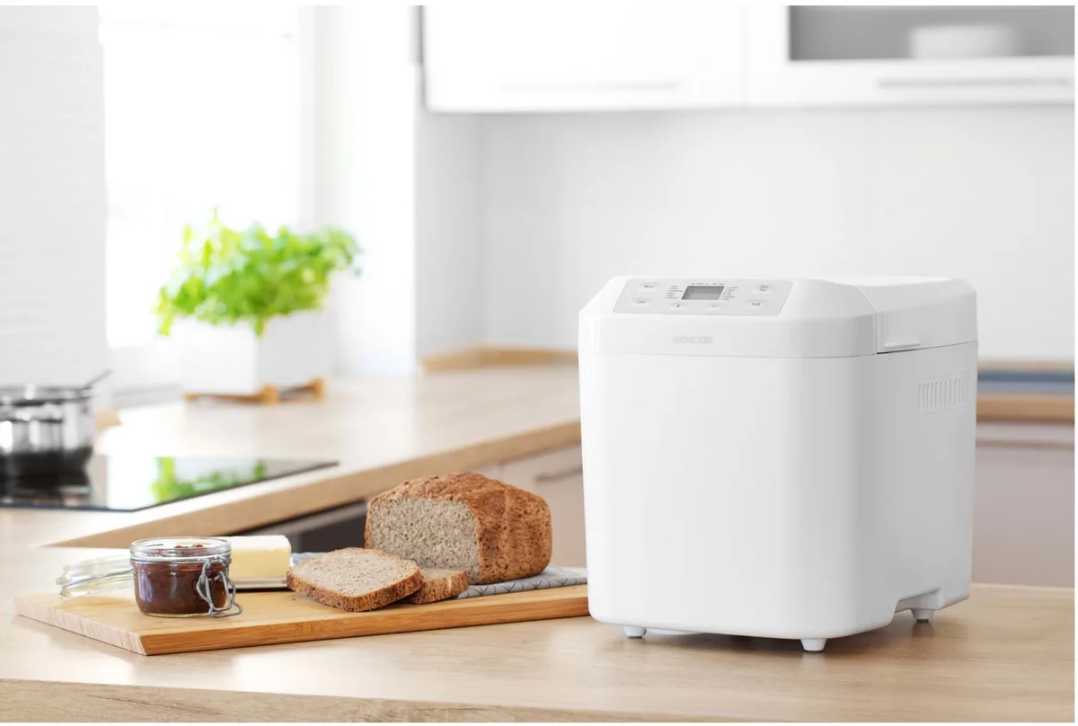 Хлібопічка Sencor 550 Вт 900 г Білий 10 програм з дисплеєм