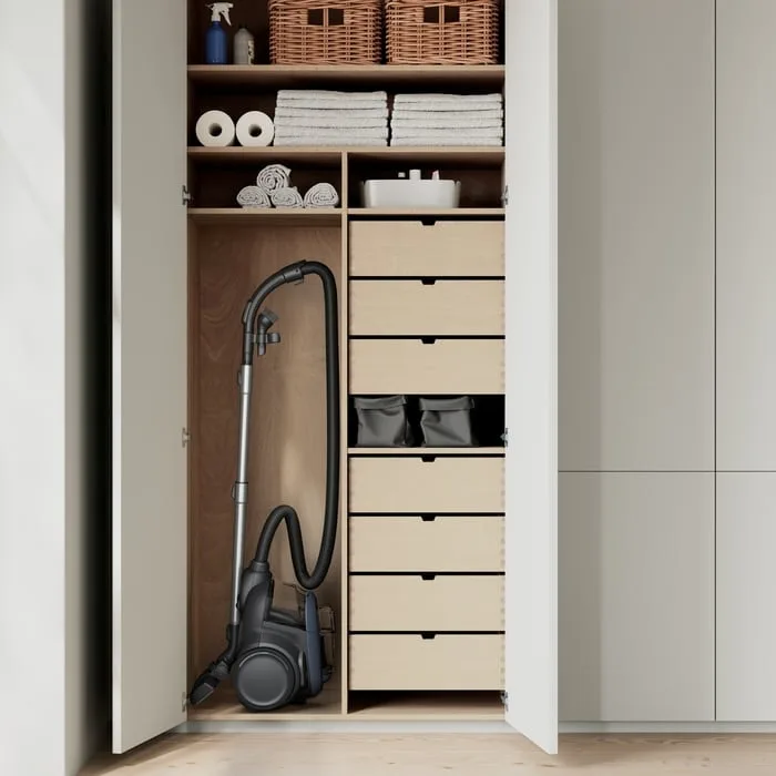Пилосос Electrolux для сухого прибирання 1,6 л чорний синій