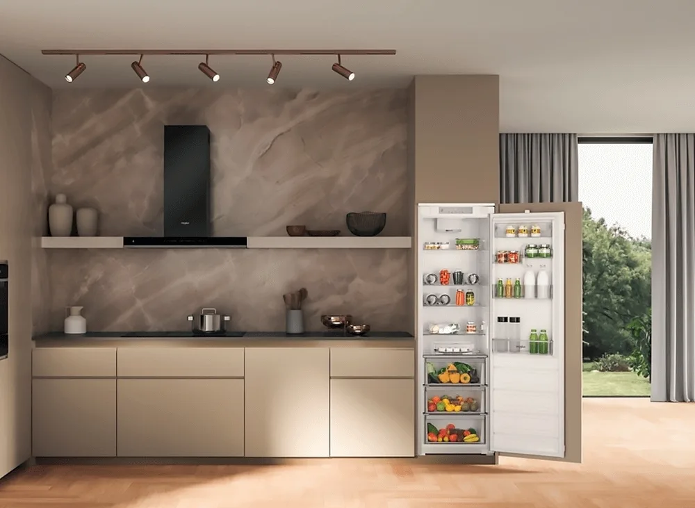 Вбудована холодильна камера Whirlpool, 177x54x54 см, об'єм 314 л, енергетичний клас А++, ST, інверторна, біла.