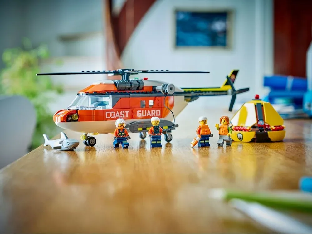 Конструктор LEGO City Рятувальний катер і гелікоптер берегової охорони
