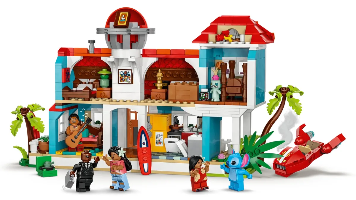 Конструктор LEGO Disney Classic Пляжний будинок Ліло і Стіч