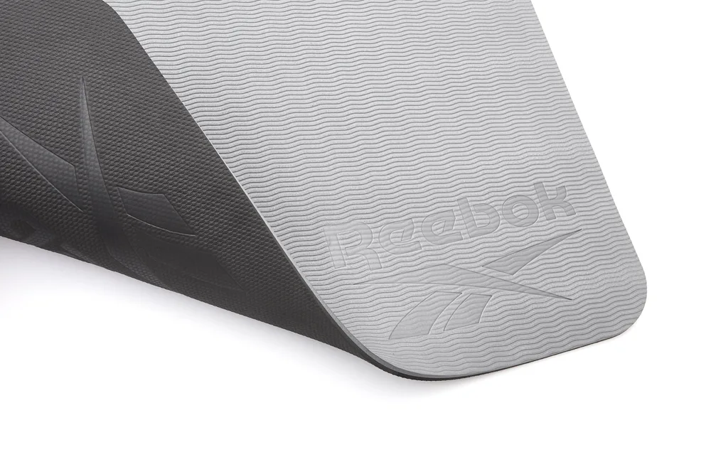 Двосторонній килимок для йоги Reebok поліестер 176х61х0,6 см чорний сірий
