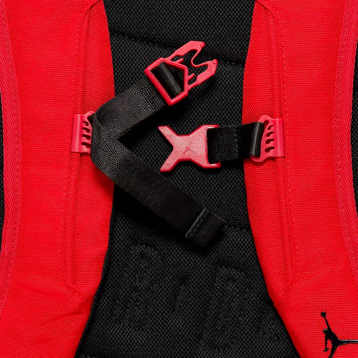 Рюкзак NIKE 100% полiестер 48х30х16 см червоний чоловічий