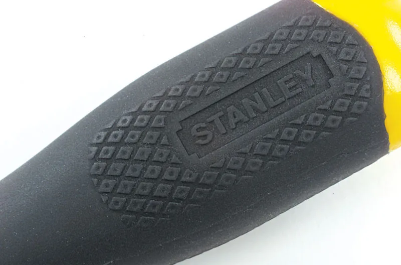 Мультитул Stanley 6 в 1 з бітотримачем 1/4", двостороннім трубчастим ключем та двома бітами SL і PH.