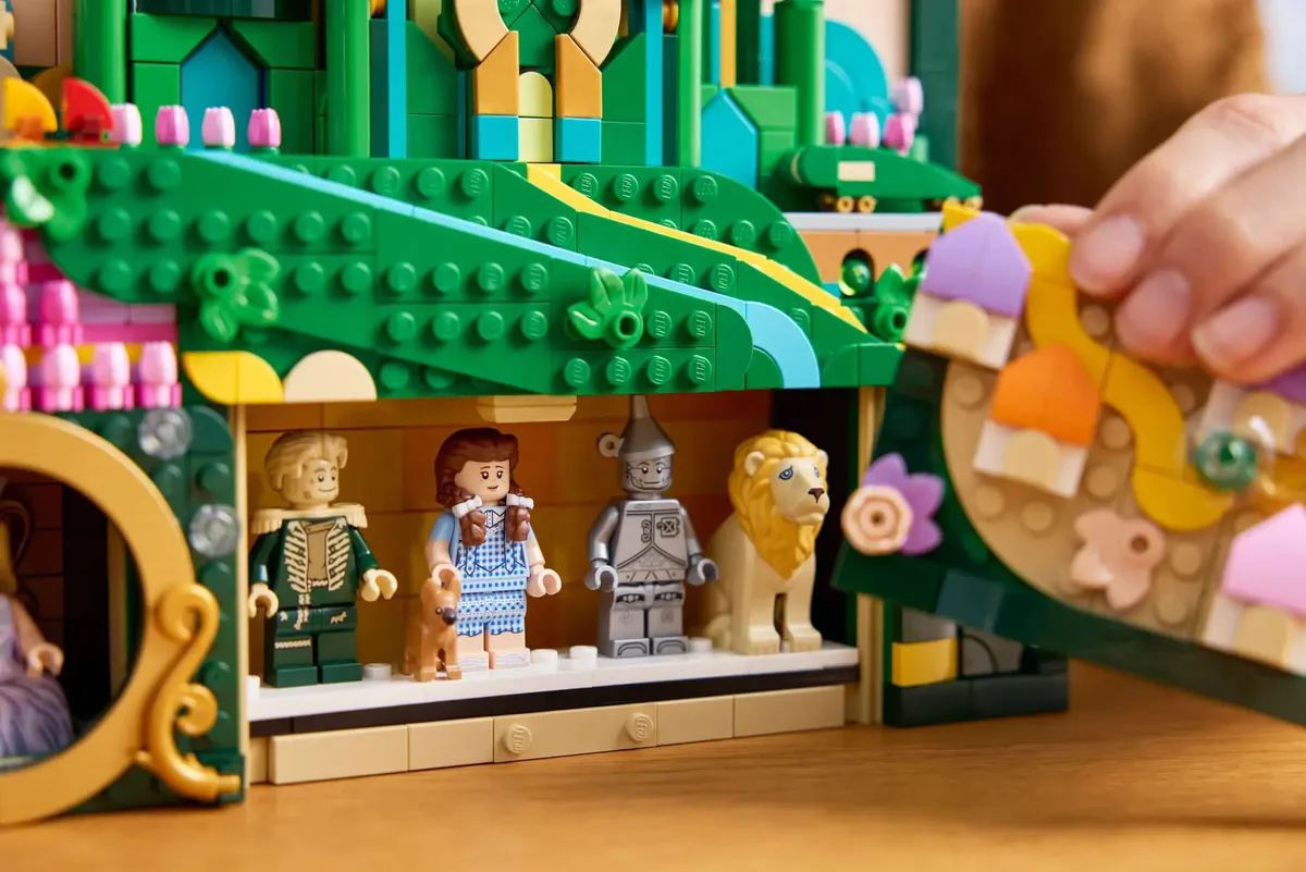 Конструктор LEGO Wicked Смарагдове місто настінний арт