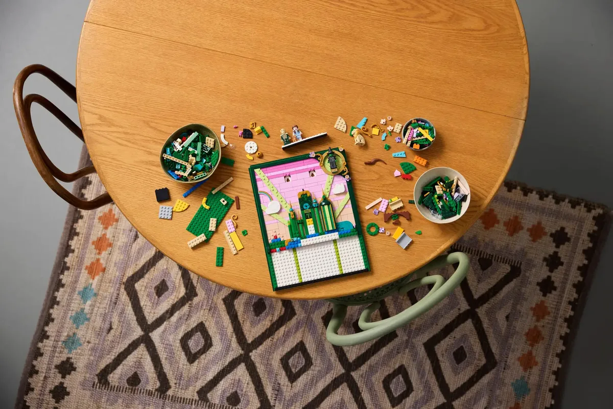 Конструктор LEGO Wicked Смарагдове місто настінний арт