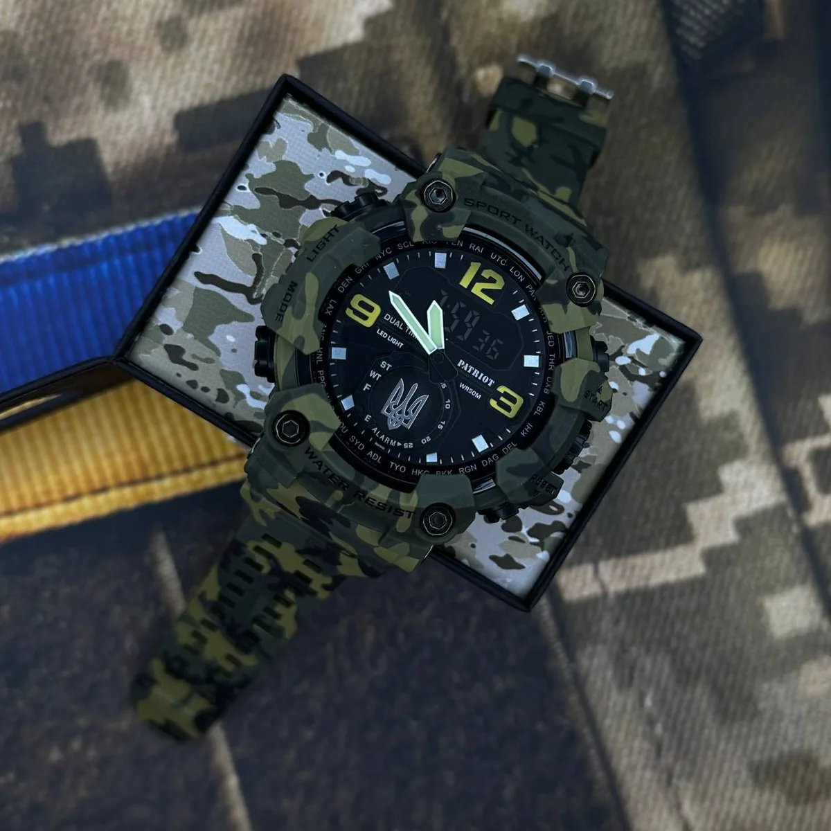 Годинники Patriot полімер 50 м камуфляж зелені