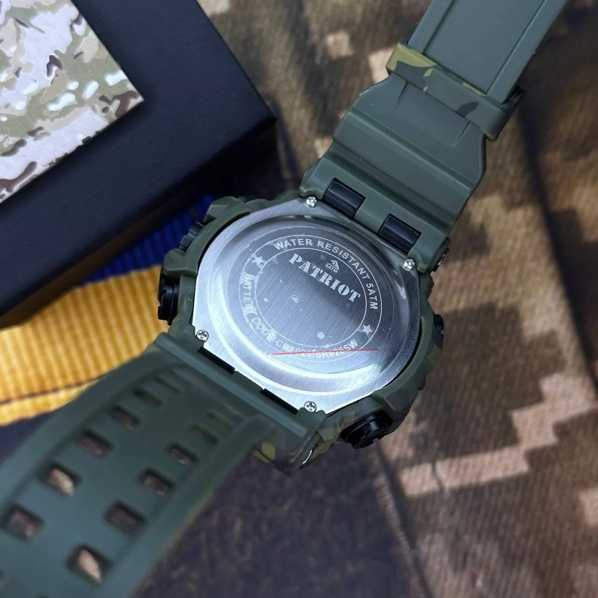 Годинники Patriot полімер 50 м камуфляж зелені