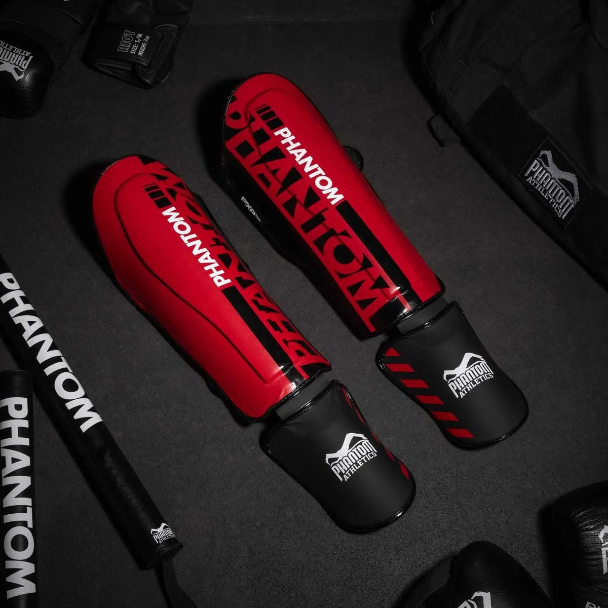 Захист гомілки та стопи Phantom штучна шкіра L/XL червоний