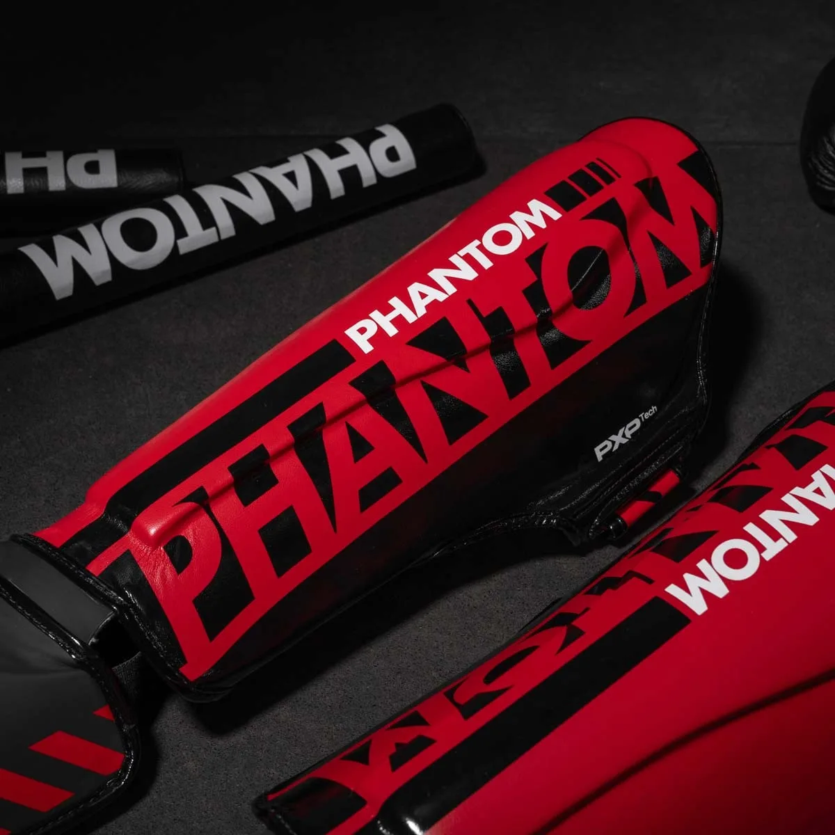 Захист гомілки та стопи Phantom штучна шкіра L/XL червоний