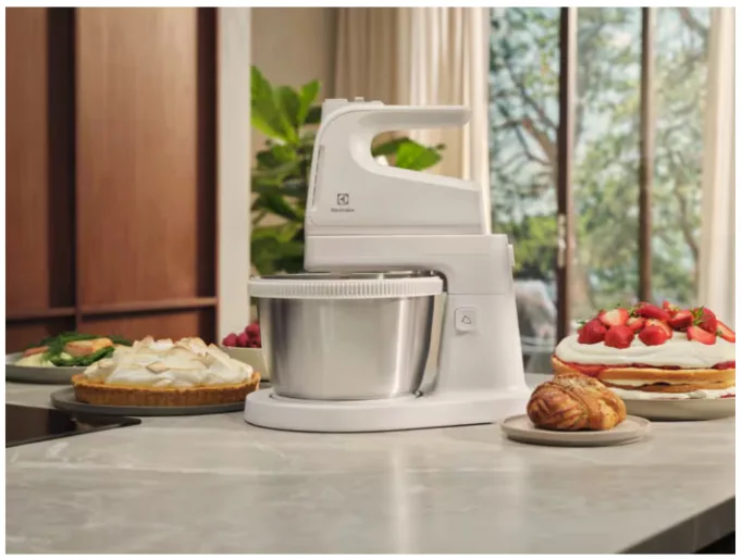 Стаціонарний міксер Electrolux 500 Вт метал 3,5 л білий